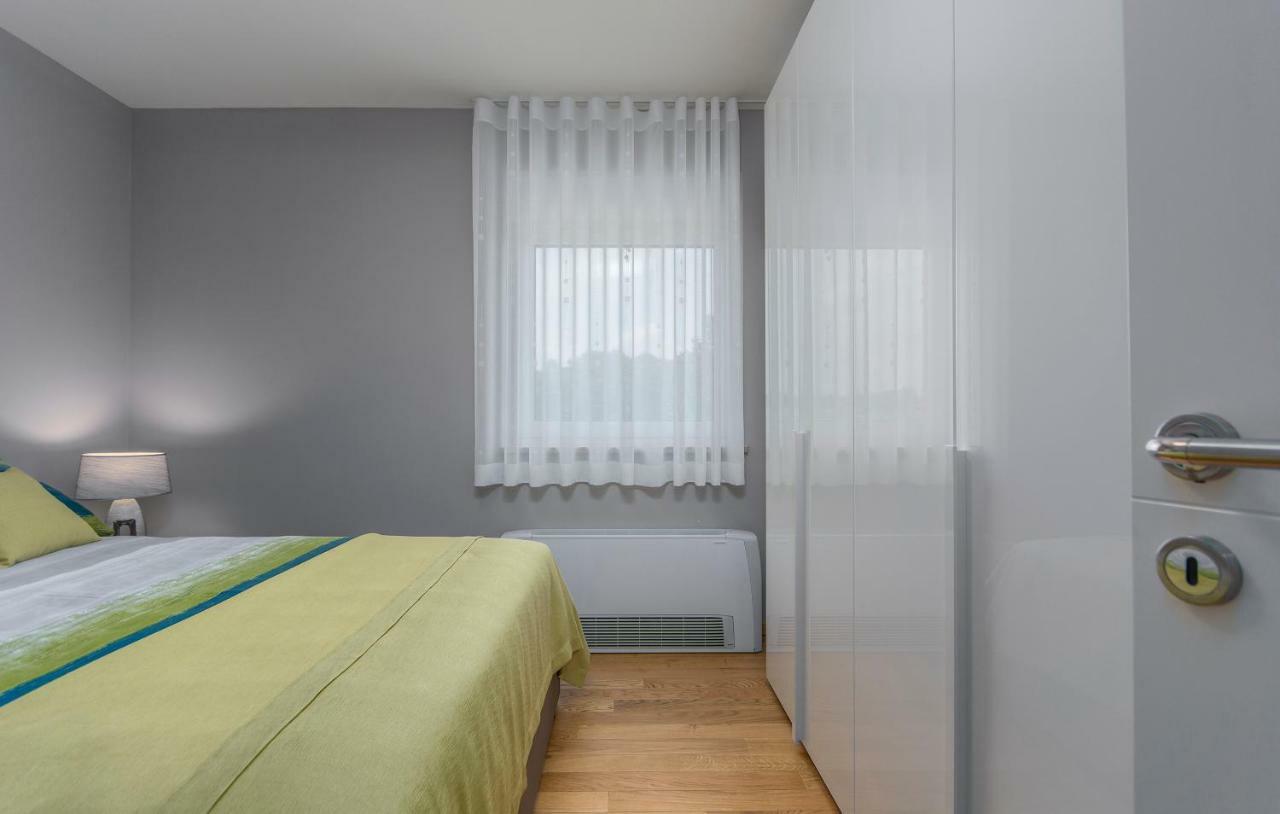 Apartment Lunne Novigrad Istria Εξωτερικό φωτογραφία