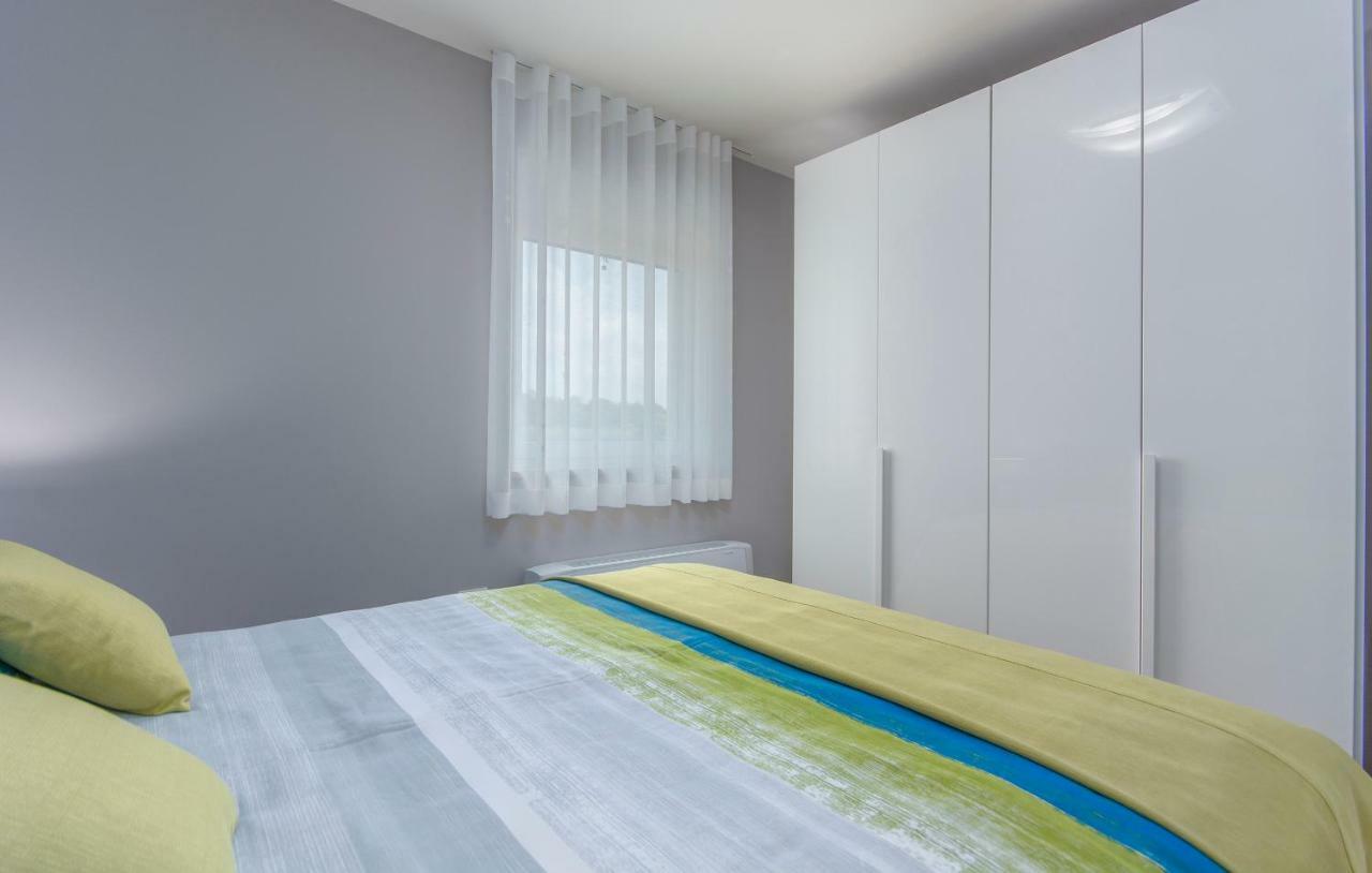 Apartment Lunne Novigrad Istria Εξωτερικό φωτογραφία
